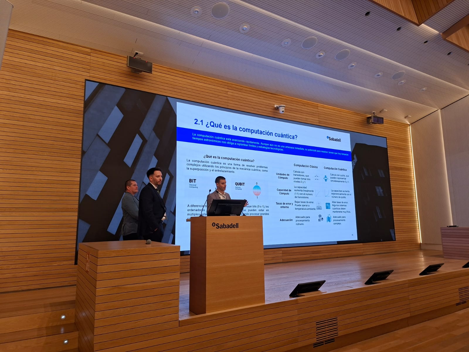 Ponentes en el evento Ciberday 2025